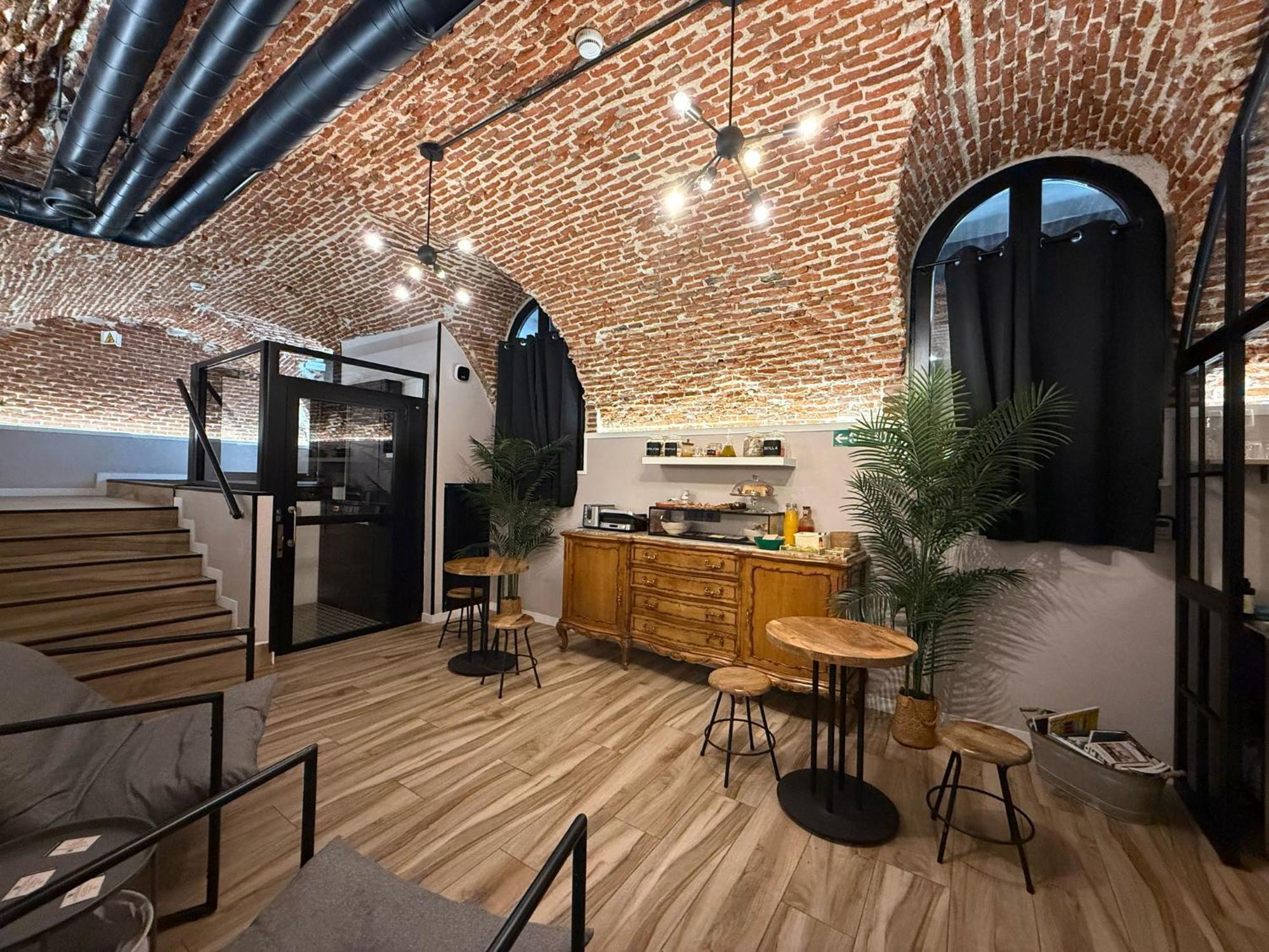 Cc Opera Suites, Madrid